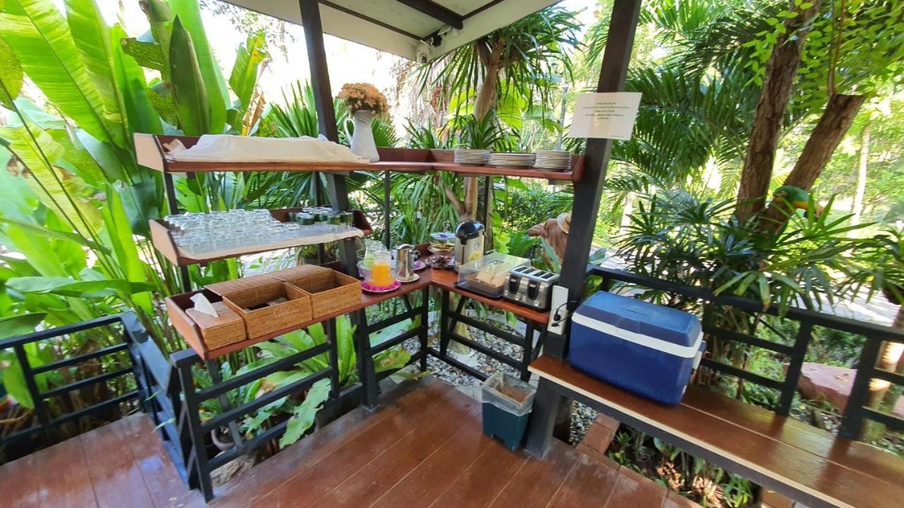 บ้านสวนในฝัน-ตลาดน้ำท่าคา Samut Songkhram Exterior photo
