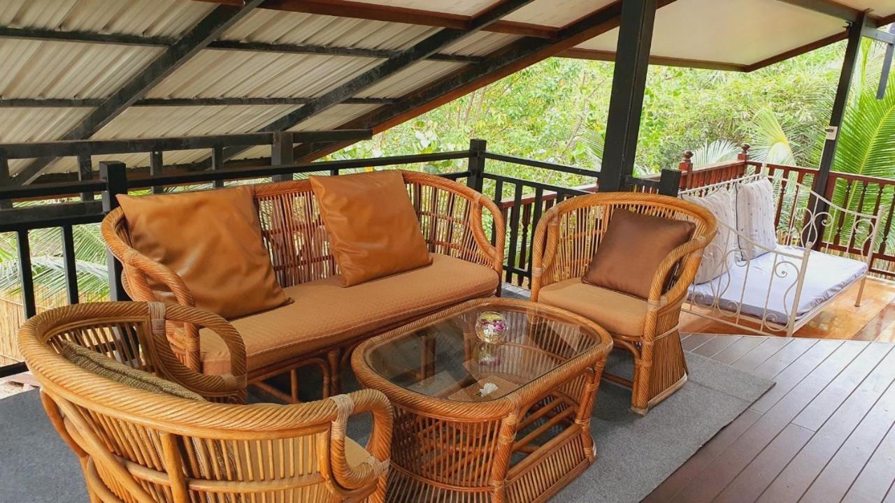 บ้านสวนในฝัน-ตลาดน้ำท่าคา Samut Songkhram Exterior photo